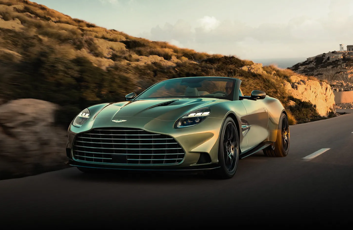 2026 Aston Martin Vanquish Volante The Ultimate Blend of Luxury and Performance.png