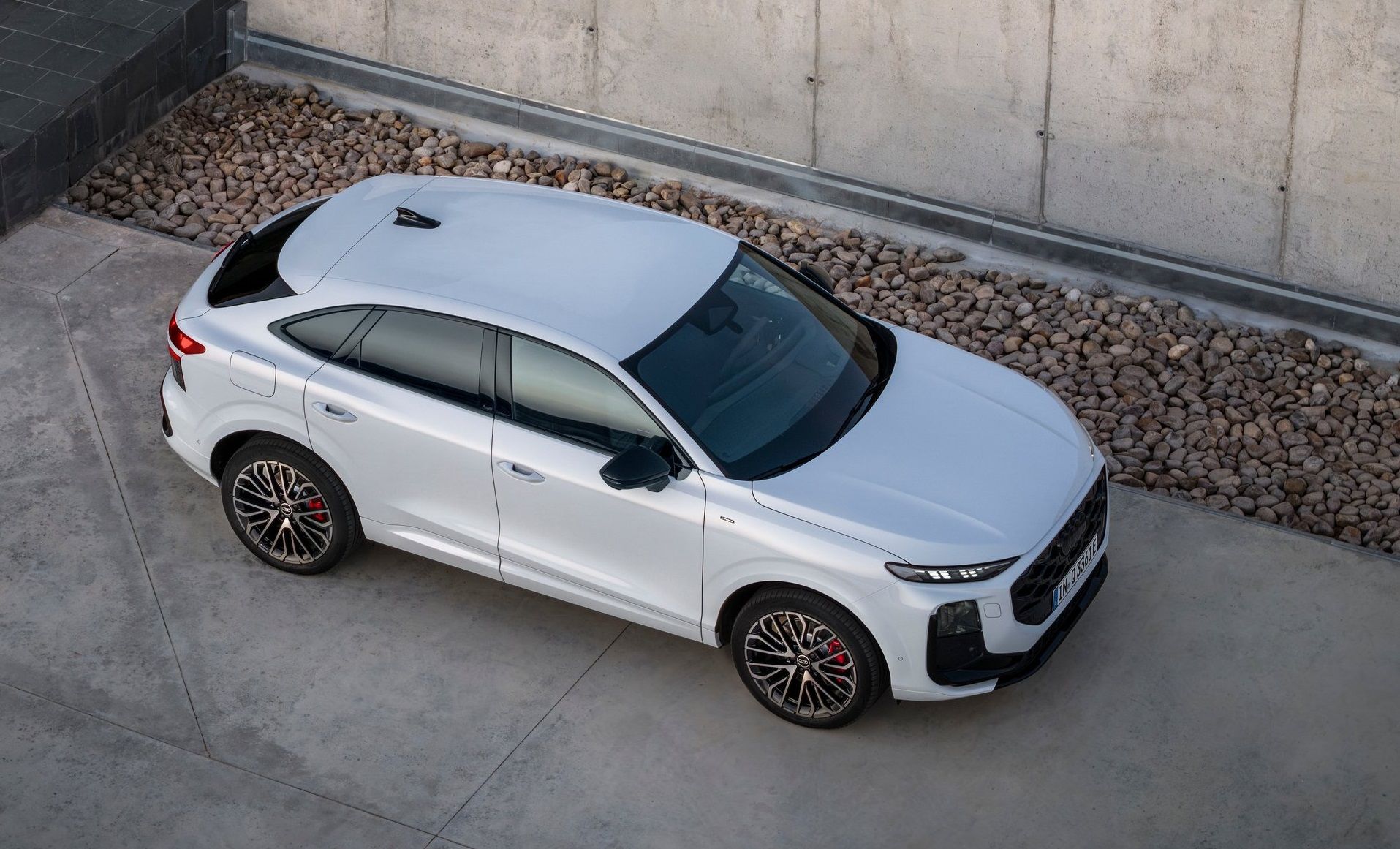 2026 Audi Q3 Sportback Unveiled Features, Engine Specs, and Pricing Details 1.jpg