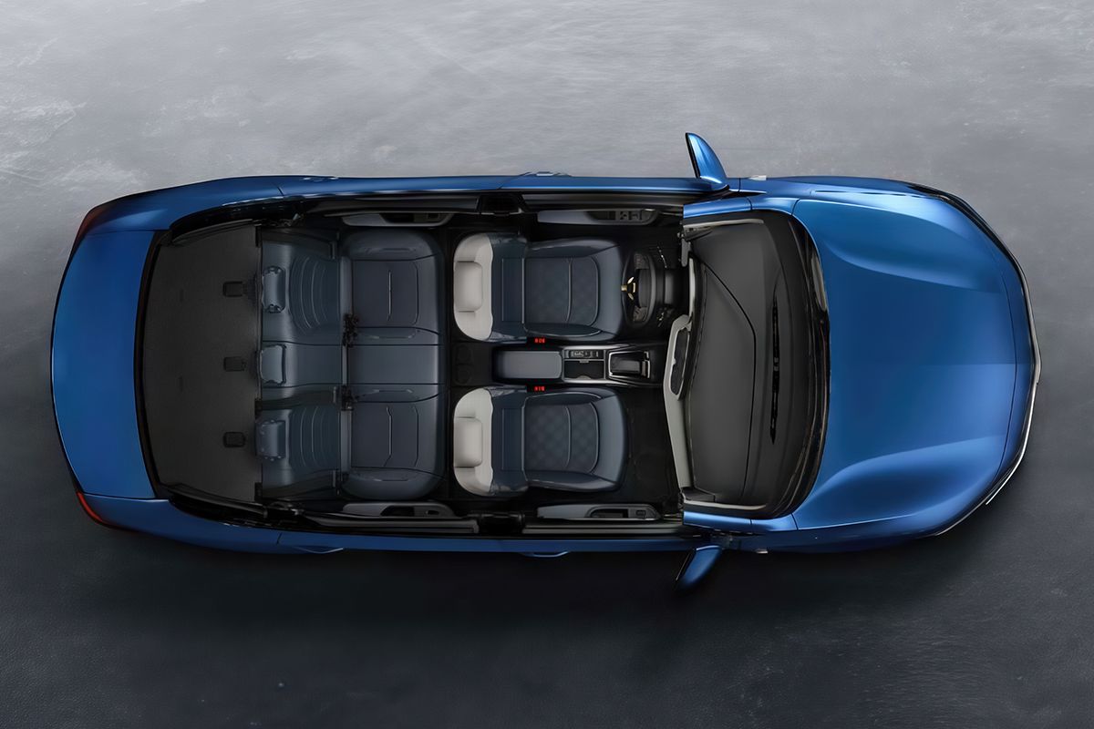 2026 Chevrolet Cruze Returns to the Middle East with New Design.jpg