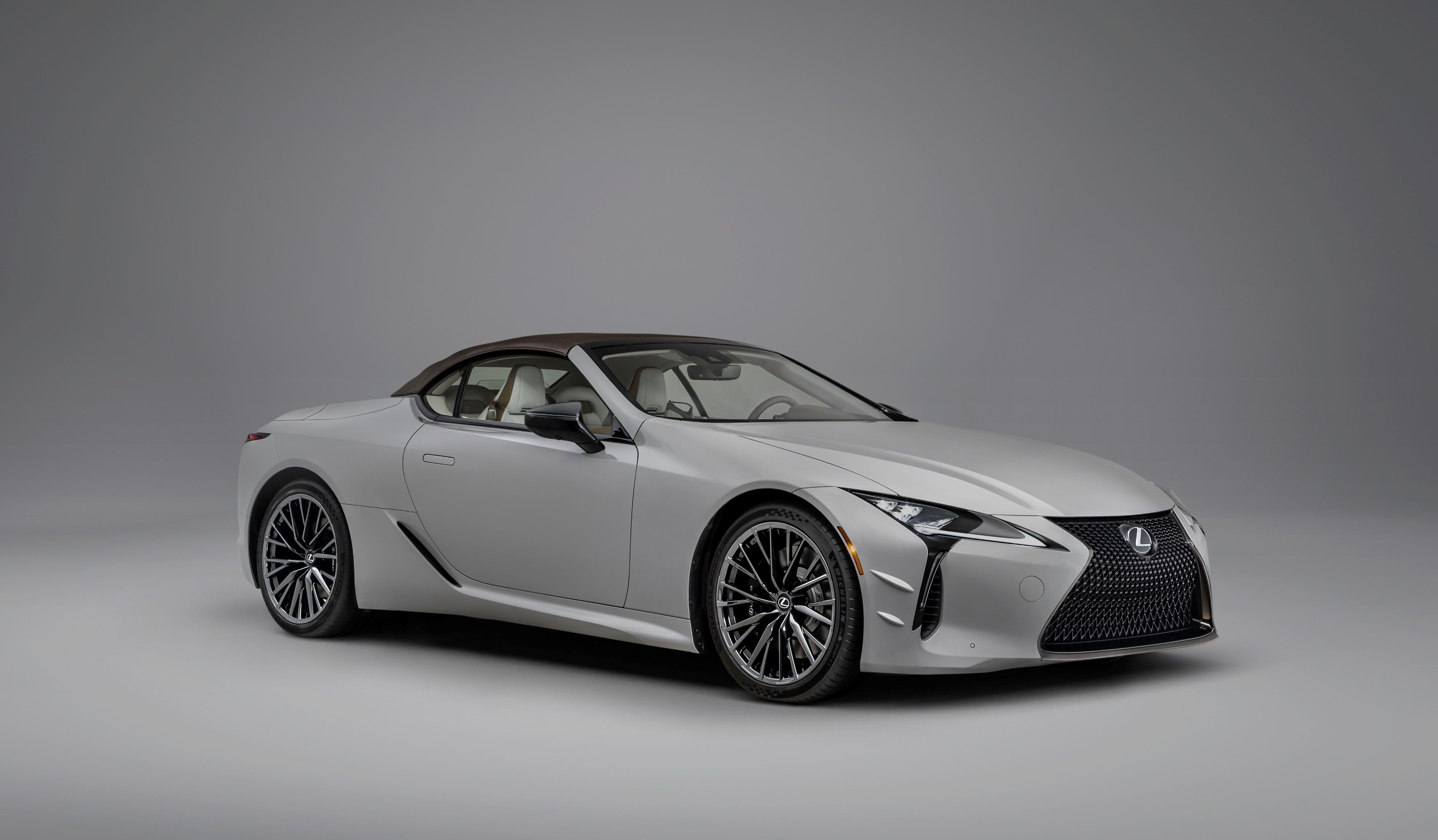 2026 Lexus LC 500 Convertible Debuts With New Inspiration Series.jpg