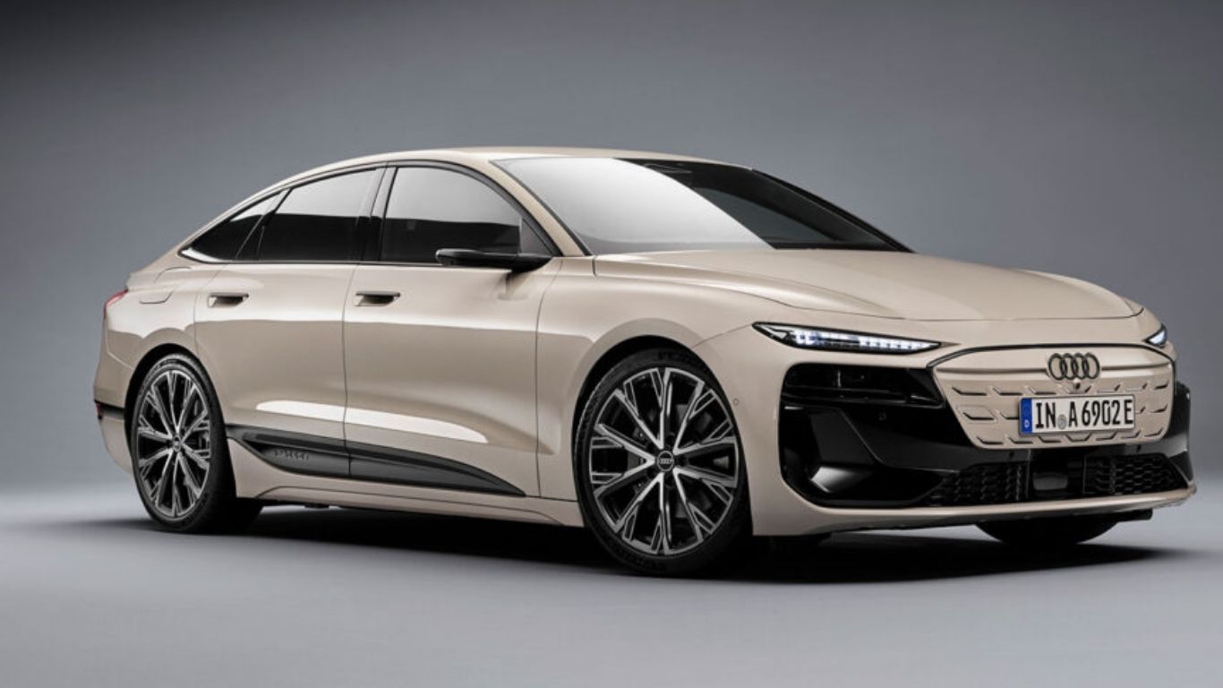 A tech-packed interior with adaptive air suspension.jpg