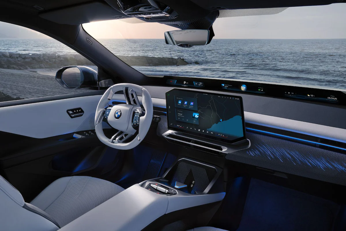 BMW Unveils Next-Gen iX3 Electric SUV A Game-Changer in C-Segment EVs 2.png