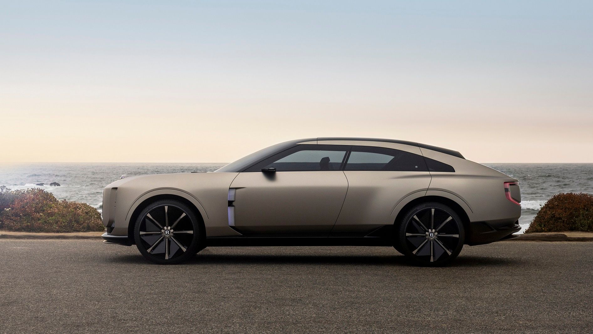 Bentley EXP 15 Revealed at Monterey Car Week 2025 2.jpg