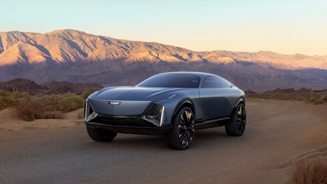 Cadillac Unveils Elevated Velocity Crossover Concept.jpg
