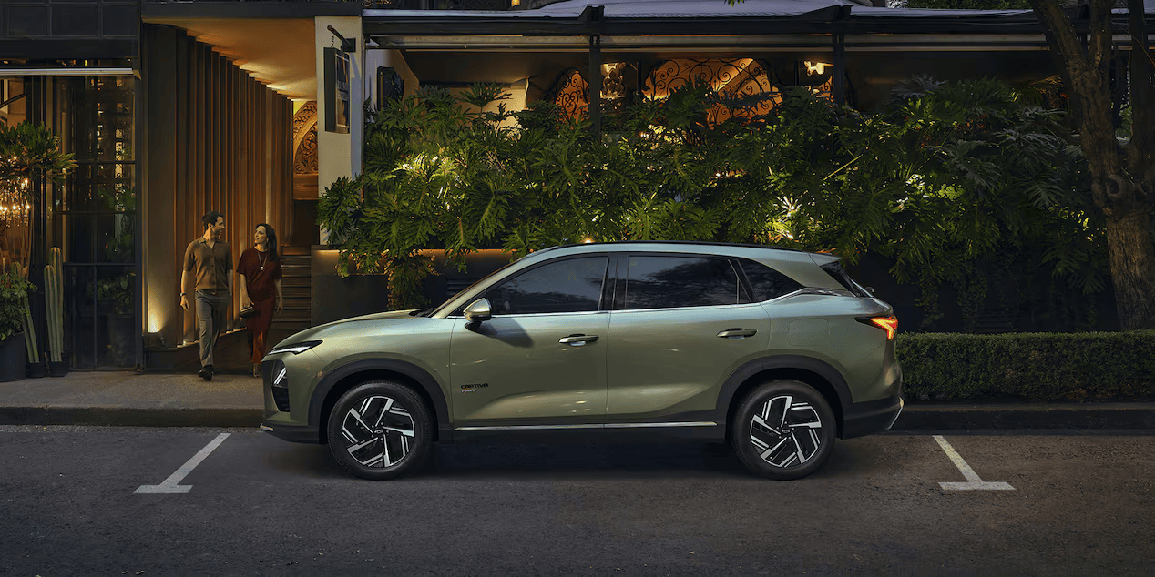 Chevrolet Expands Captiva Lineup With All-Electric EV and Plug-in Hybrid PHEV Variants.png