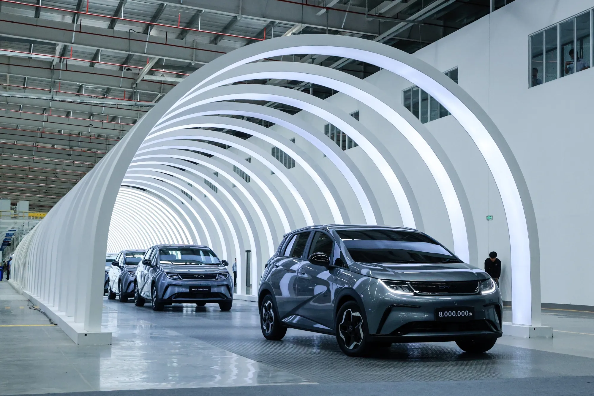 Global Electric Vehicle Sales Rise 15% in August China's Market Dynamics and Emerging Trends.png