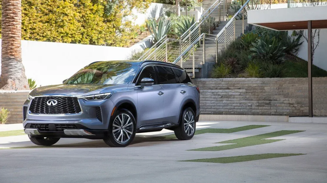 Infiniti QX60 Front.webp