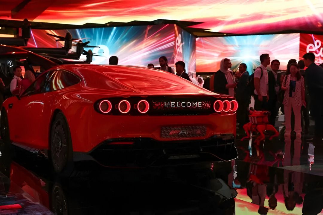Mercedes-Benz Unveils CONCEPT AMG GT XX at GITEX Global 2025.jpg