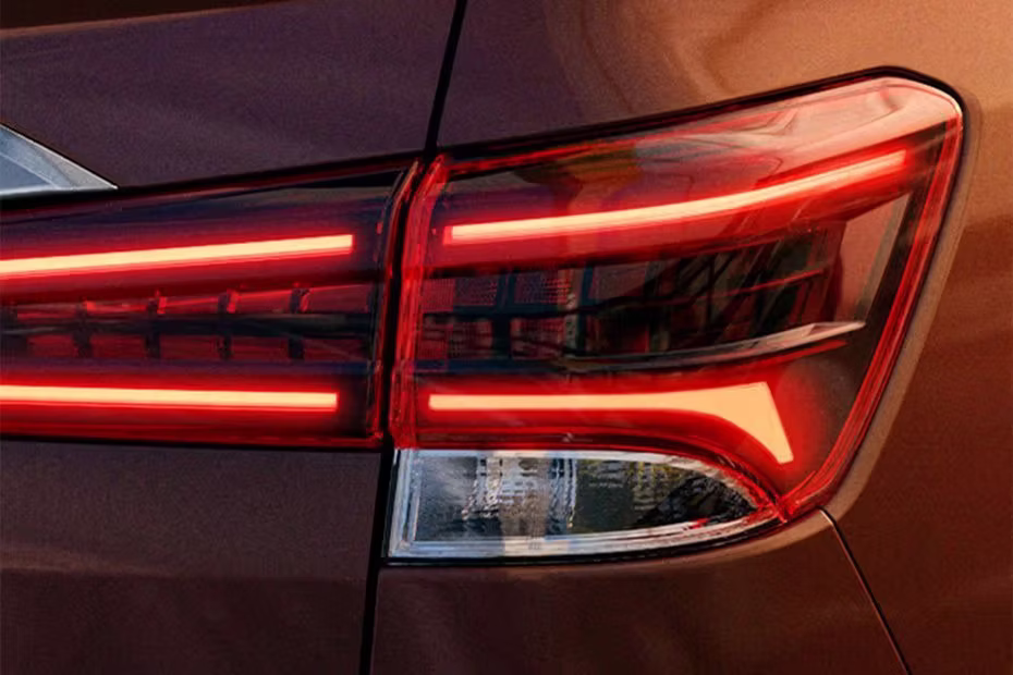 Nissan X Terra Tail Light