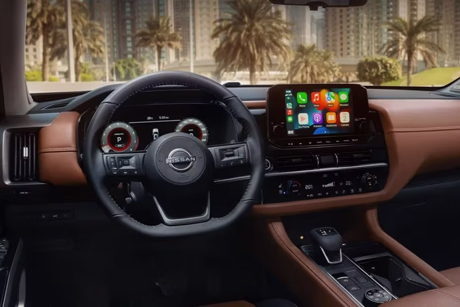 Nissan Pathfinder Dashboard View