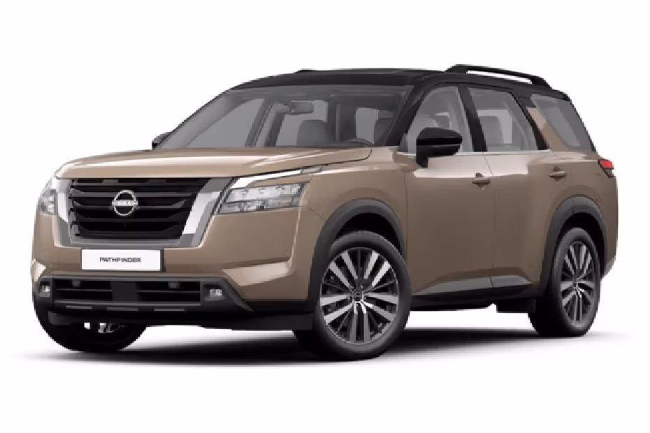 Nissan Pathfinder Strom Black
