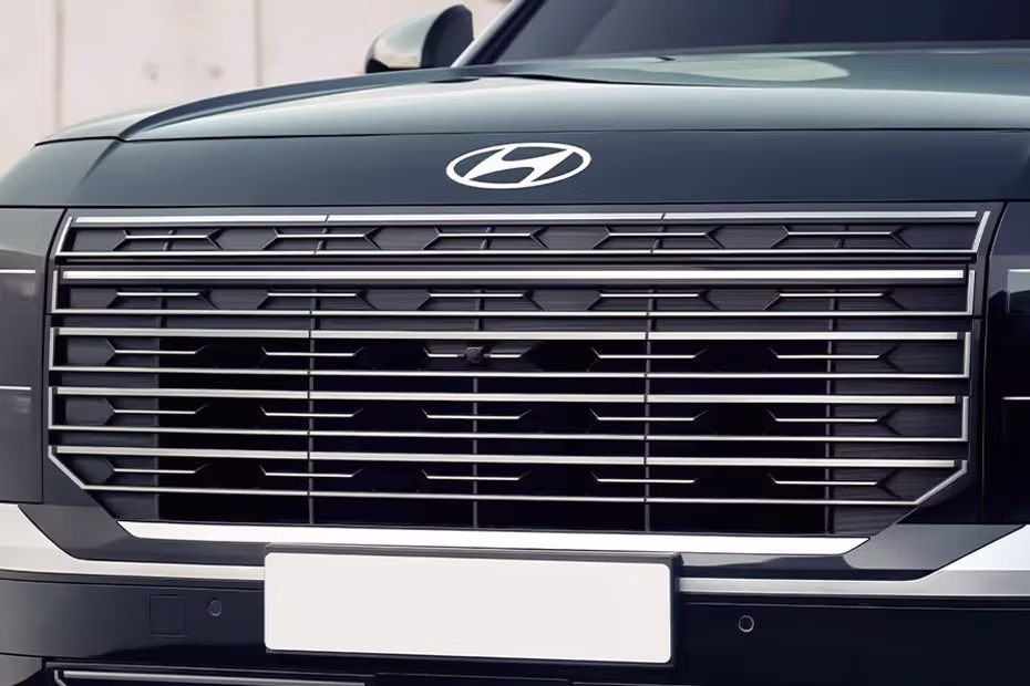 Hyundai Palisade Grill View