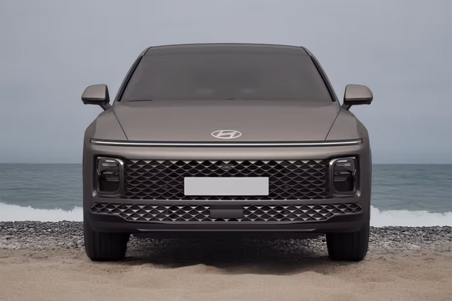 Hyundai Azera Full Front View