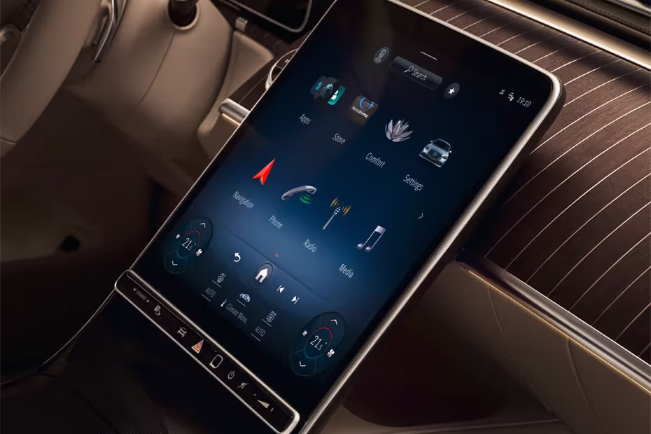 Mercedes-Benz S-Class Multi Function Stereo View