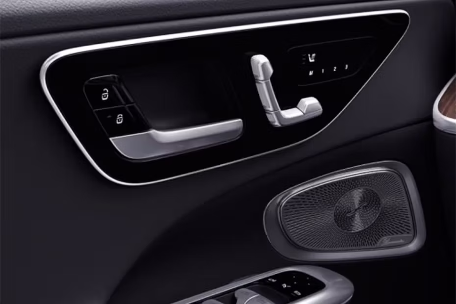 Mercedes-Benz C Class  Door Handel Front Side