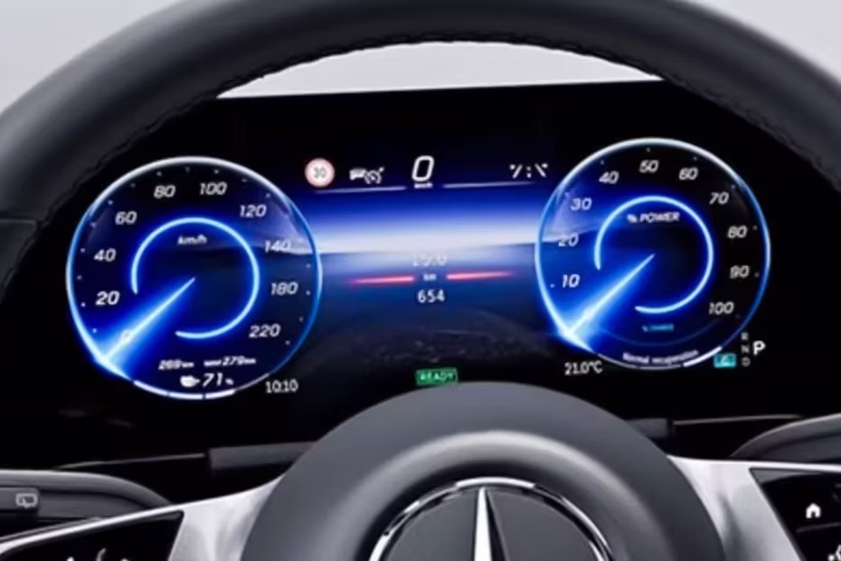 Mercedes-Benz EQA TachoMeter Close-Up View