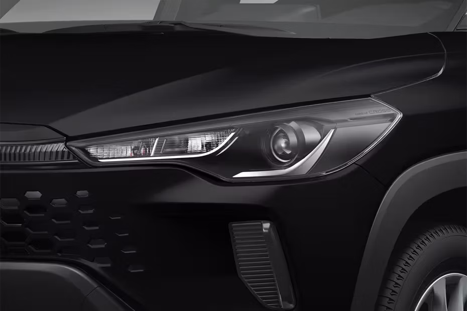 Toyota Corolla Cross LED projector headlights with DRLs