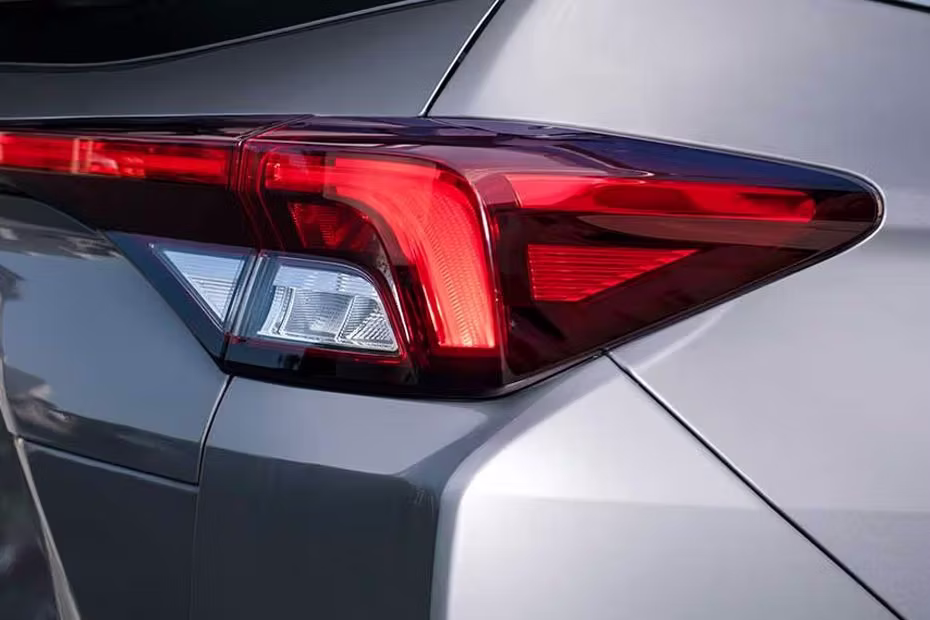 Toyota Veloz Rear Closer View Tail Light