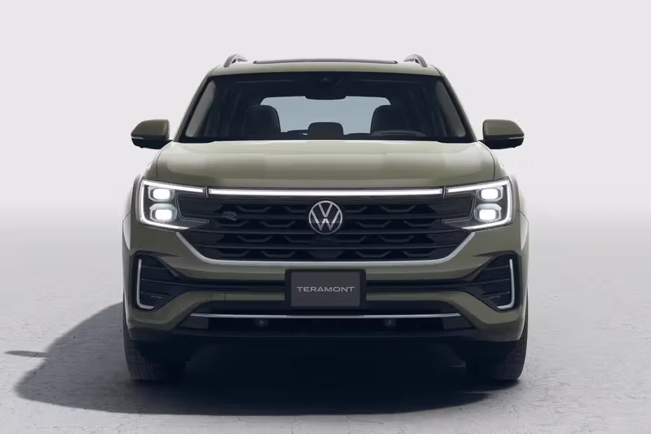 Volkswagen Teramont Front  Connected LED And DRL Sporty Look