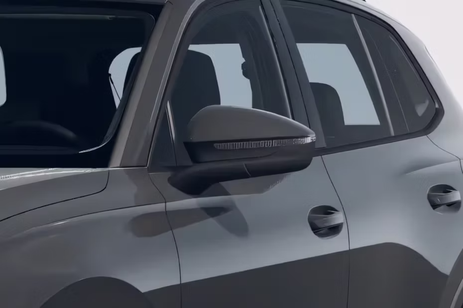 Volkswagen Tiguan Driver Side Mirror View With Door Handel