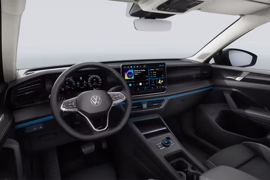 Volkswagen Tiguan Dashboard Floating Touchscreen With Center Console