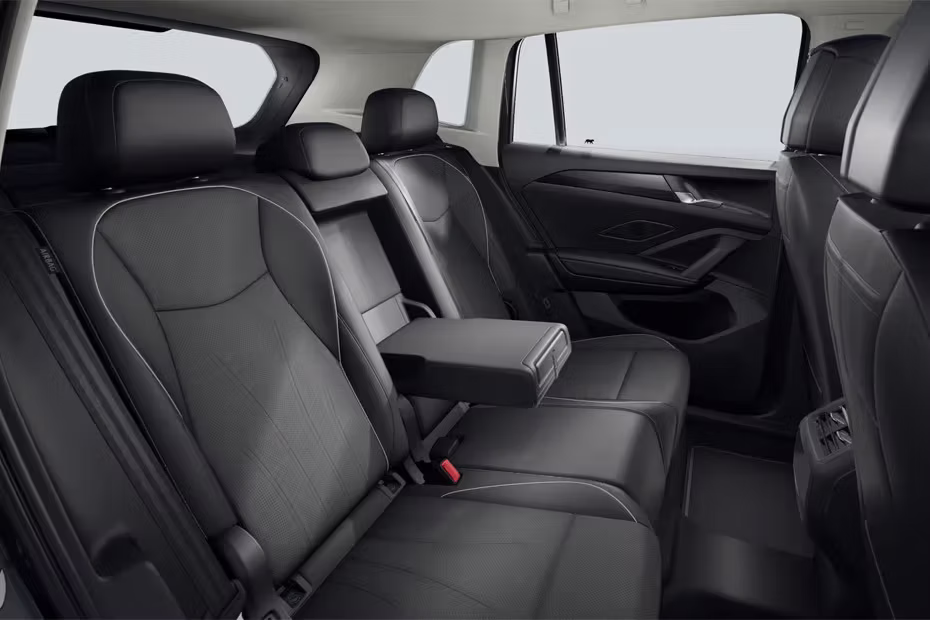 Volkswagen Tiguan Rear Seats View