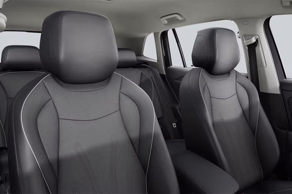 Volkswagen Front Seats View