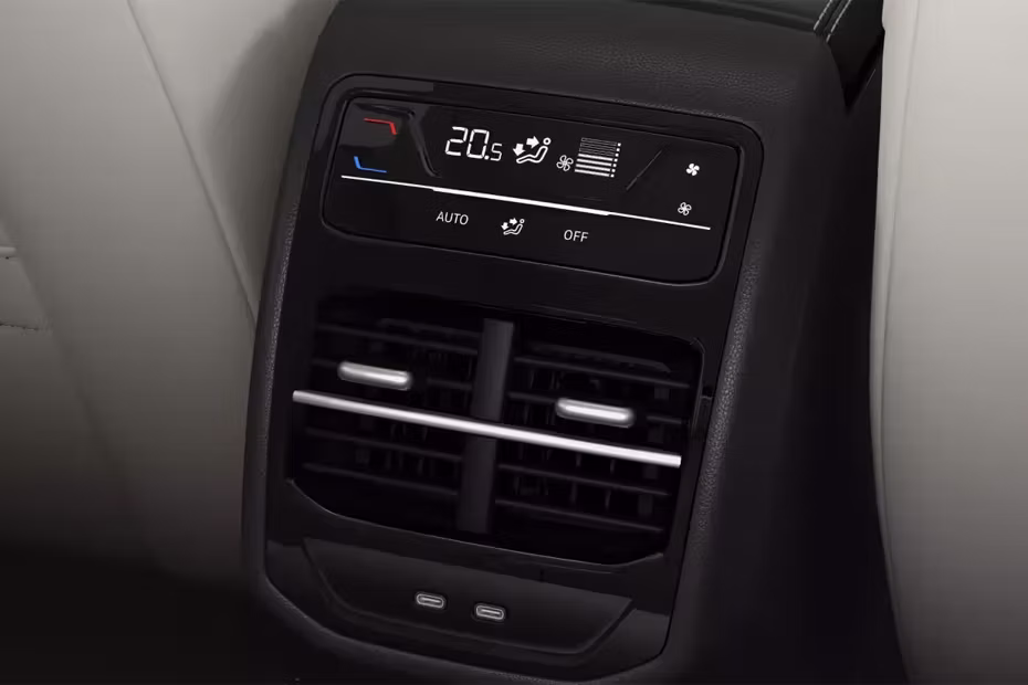 Volkswagen Passat AC Controls And AC Vents