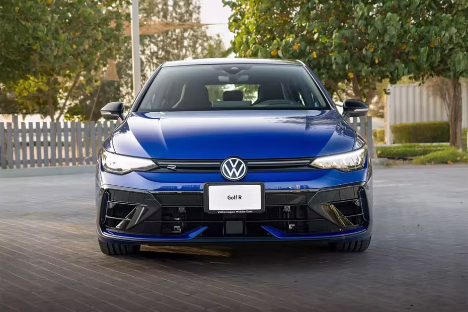 Volkswagen Golf R Front LED DRL