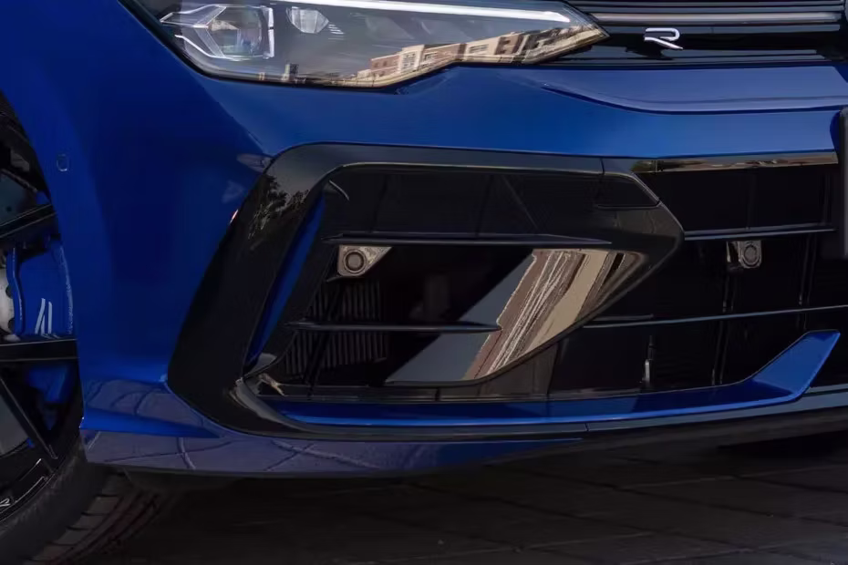 Volkswagen Golf R Fog Lamp With Grill View