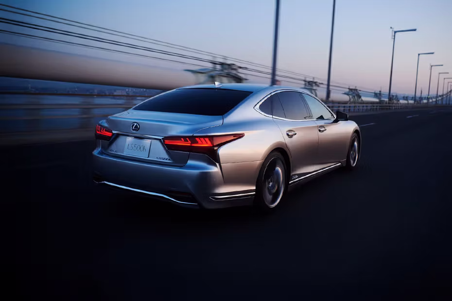 Lexus LS Hybrid Rear Angle View Right Side Alloy Wheel