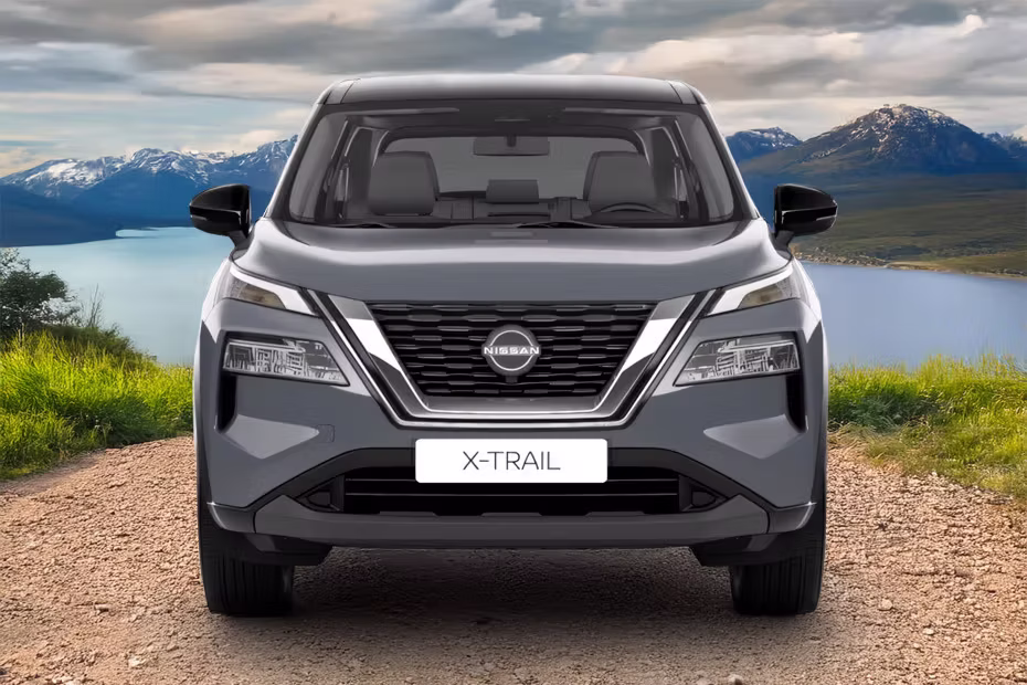 Nissan X Trail Full Front View