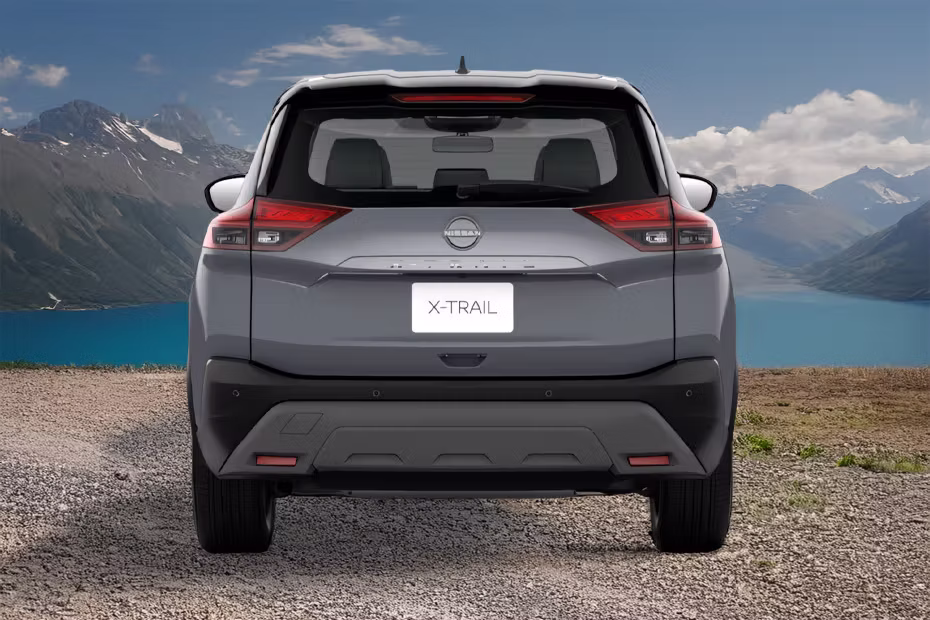 Nissan X Trail Full Rear View