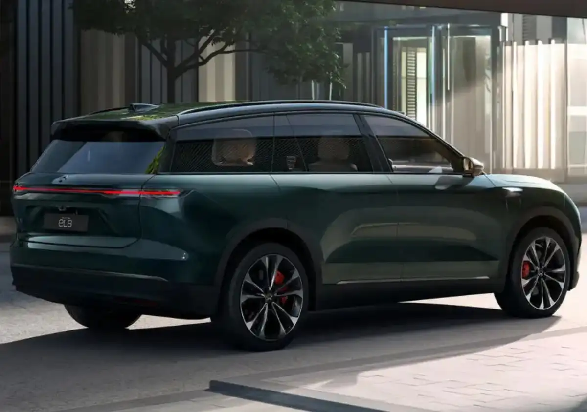 Nio El 8 Fourth.webp