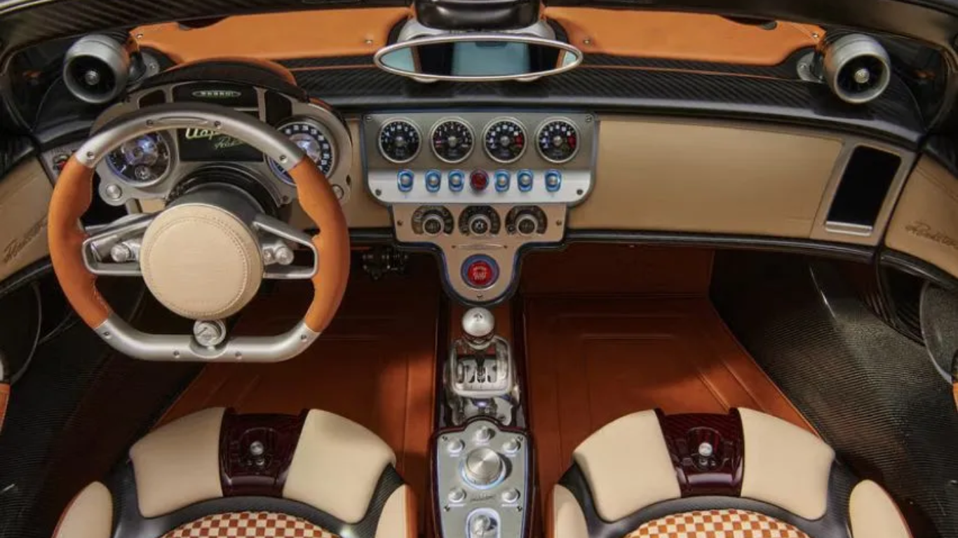 Pagani Unveils The Utopia Roadster