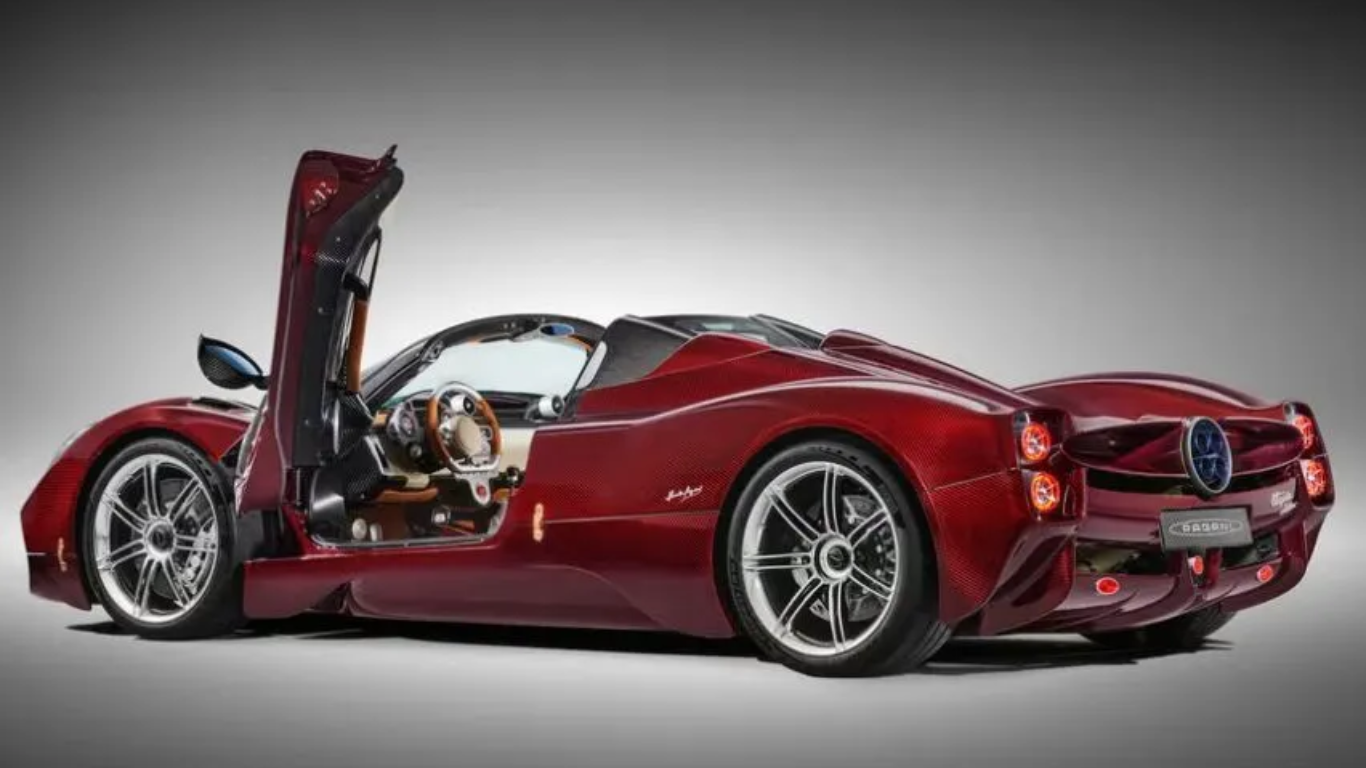 Pagani Unveils The Utopia Roadster