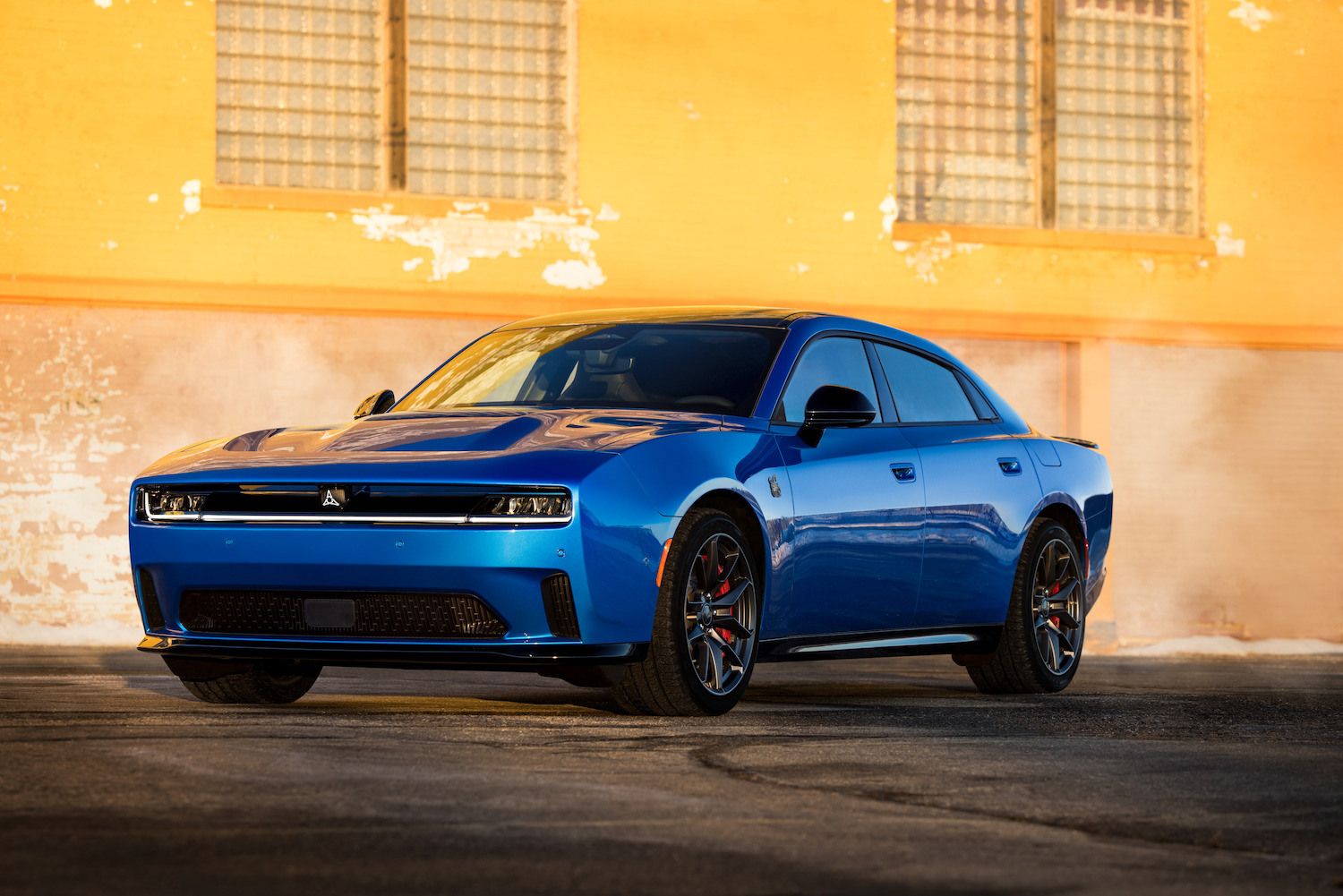 Stellantis Unveils $10 Billion Investment Plan to Revive Iconic V8 Muscle Car and Boost US Division.jpg