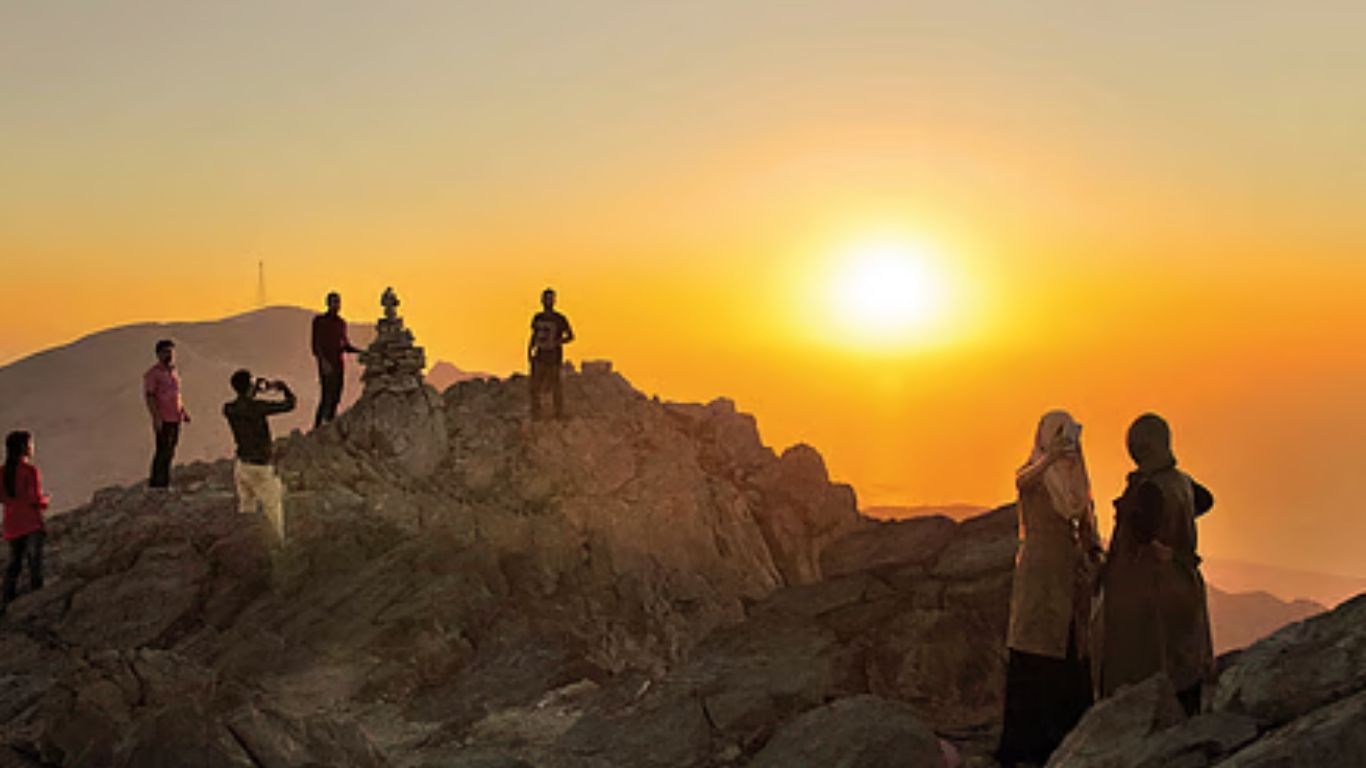 Sunset Drive Top 5 Scenic Routes in the UAE .jpg