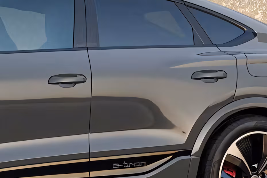 Audi Q6 Sportback e-tron 2026 Exterior Door Handle close-up
