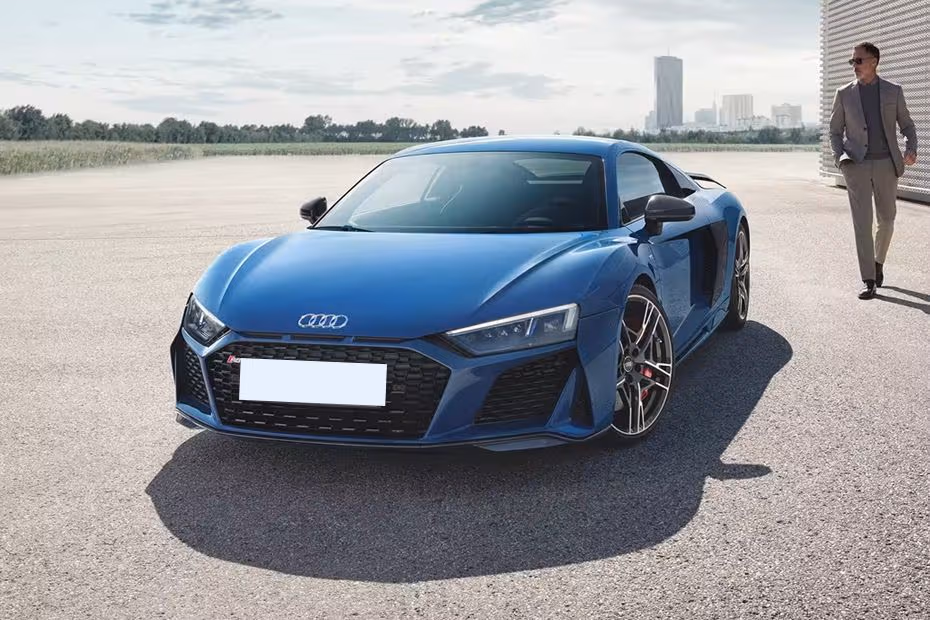 Audi R8 Coupe 2026 front left side angle view