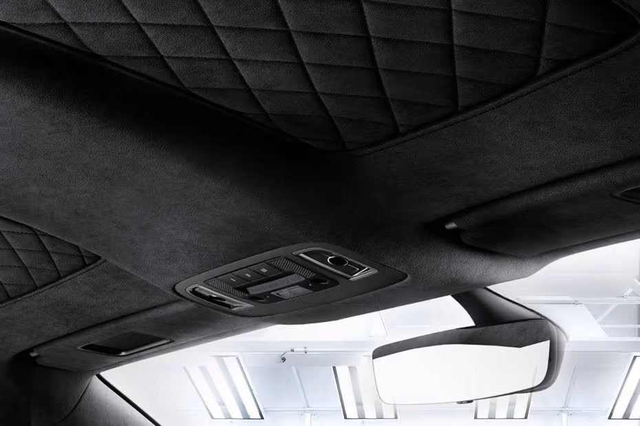 Audi R8 Coupe 2026 Inside Rearview Mirror