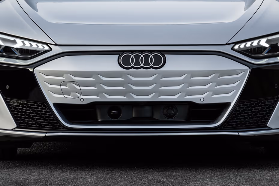 Audi S E-Tron GT 2026 front Grille Design