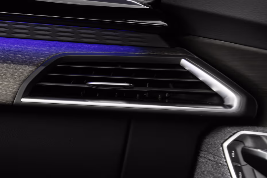 Audi S E-Tron GT 2026 interior corner dashboard side AC vent