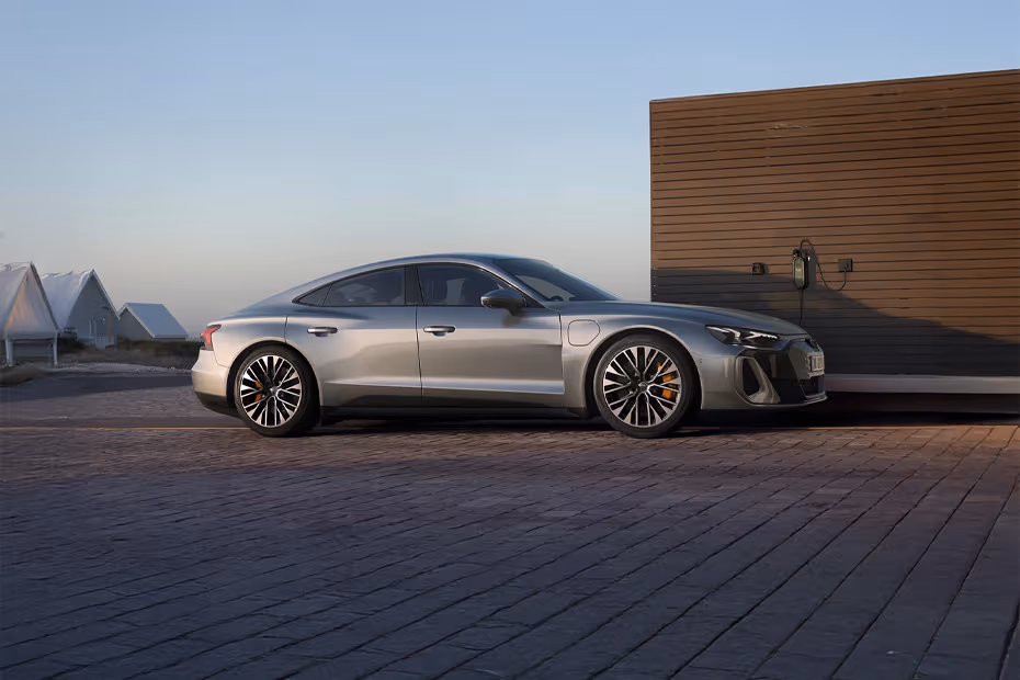 Audi S E-Tron GT 2026 Medium Front View