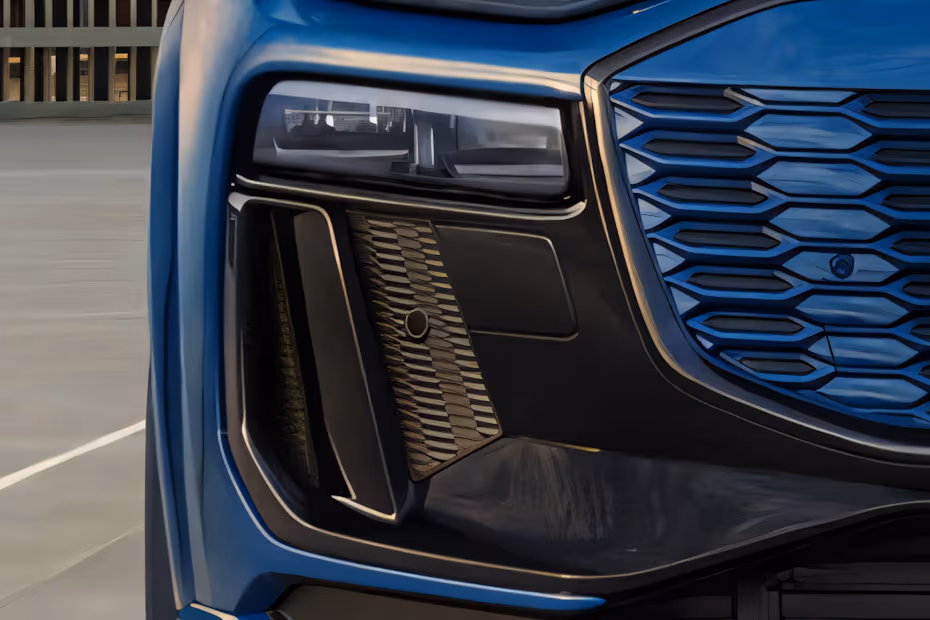Audi SQ6 Sportback e-tron 2026 Front Fog Lamp Close-up