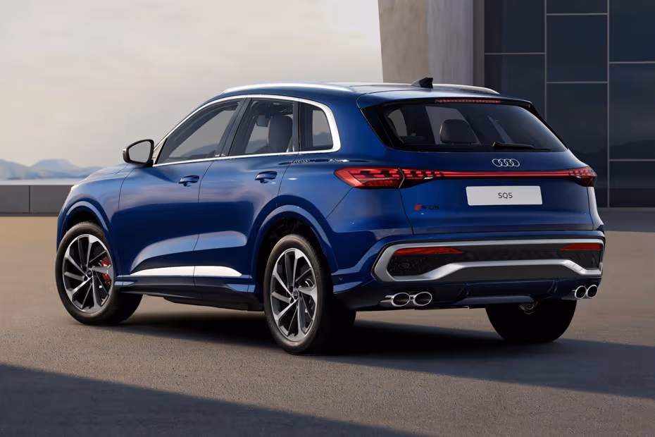 Audi SQ 5 2026 rear left side angle view