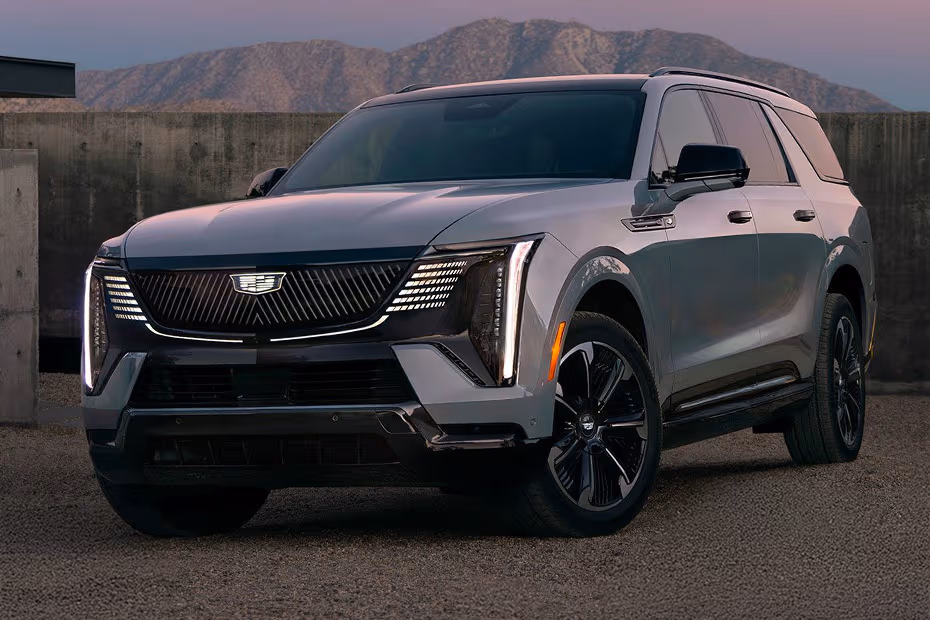 Cadillac ESCALADE IQL 2026 Front Left side angle view on city street