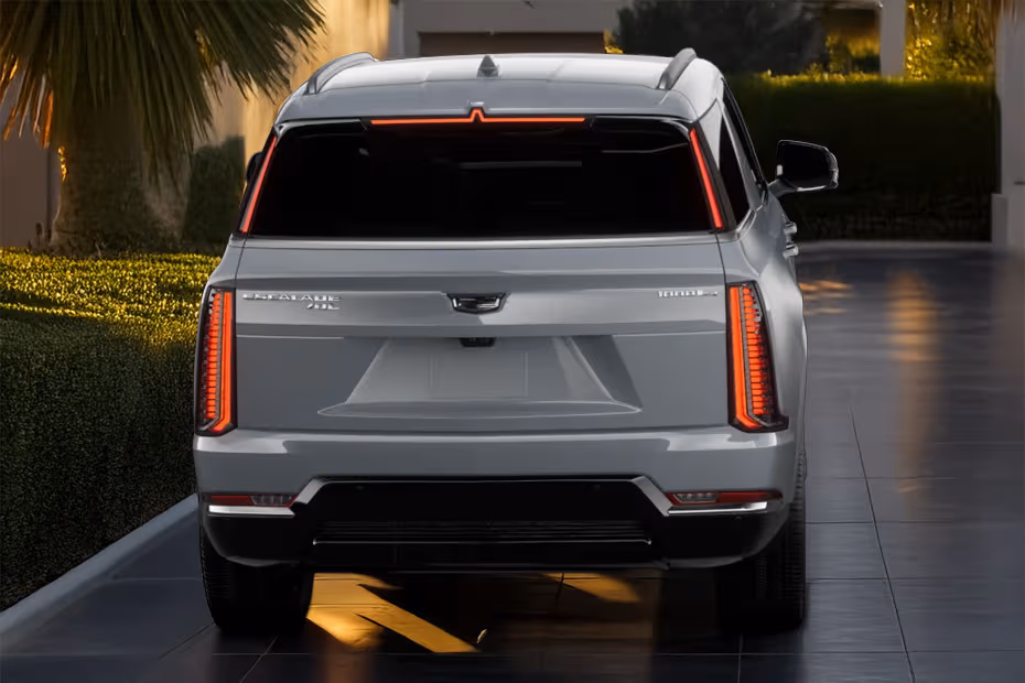 Cadillac ESCALADE IQL 2026 Rear view with LED taillights