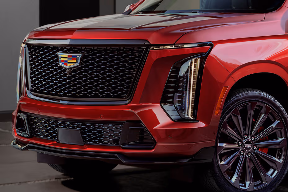 Cadillac Escalade V 2026 Front Grille Design