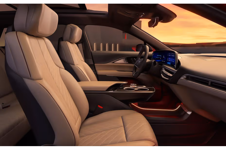 Cadillac LYRIQ 2026 Driver Side Interior Door Panel